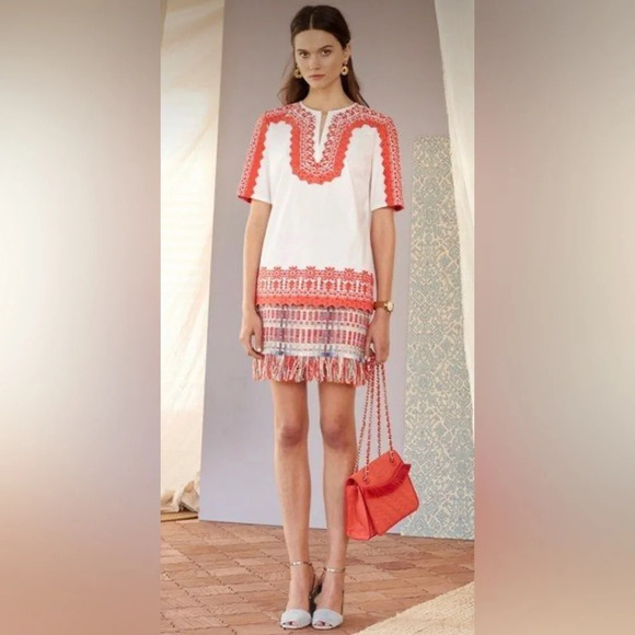 Tory Burch Isla Embroidered Top, size 4 - Picture 2 of 6